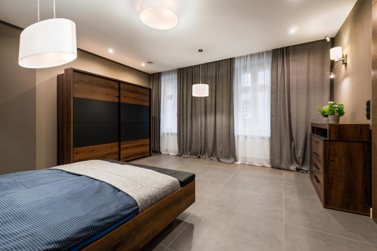 Apartament Platynowy - Centrum Gliwic Z Parkingiem 格利维采 外观 照片