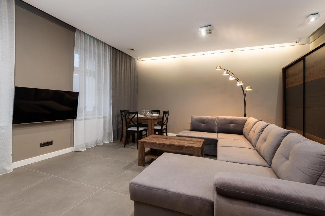 Apartament Platynowy - Centrum Gliwic Z Parkingiem 格利维采 外观 照片