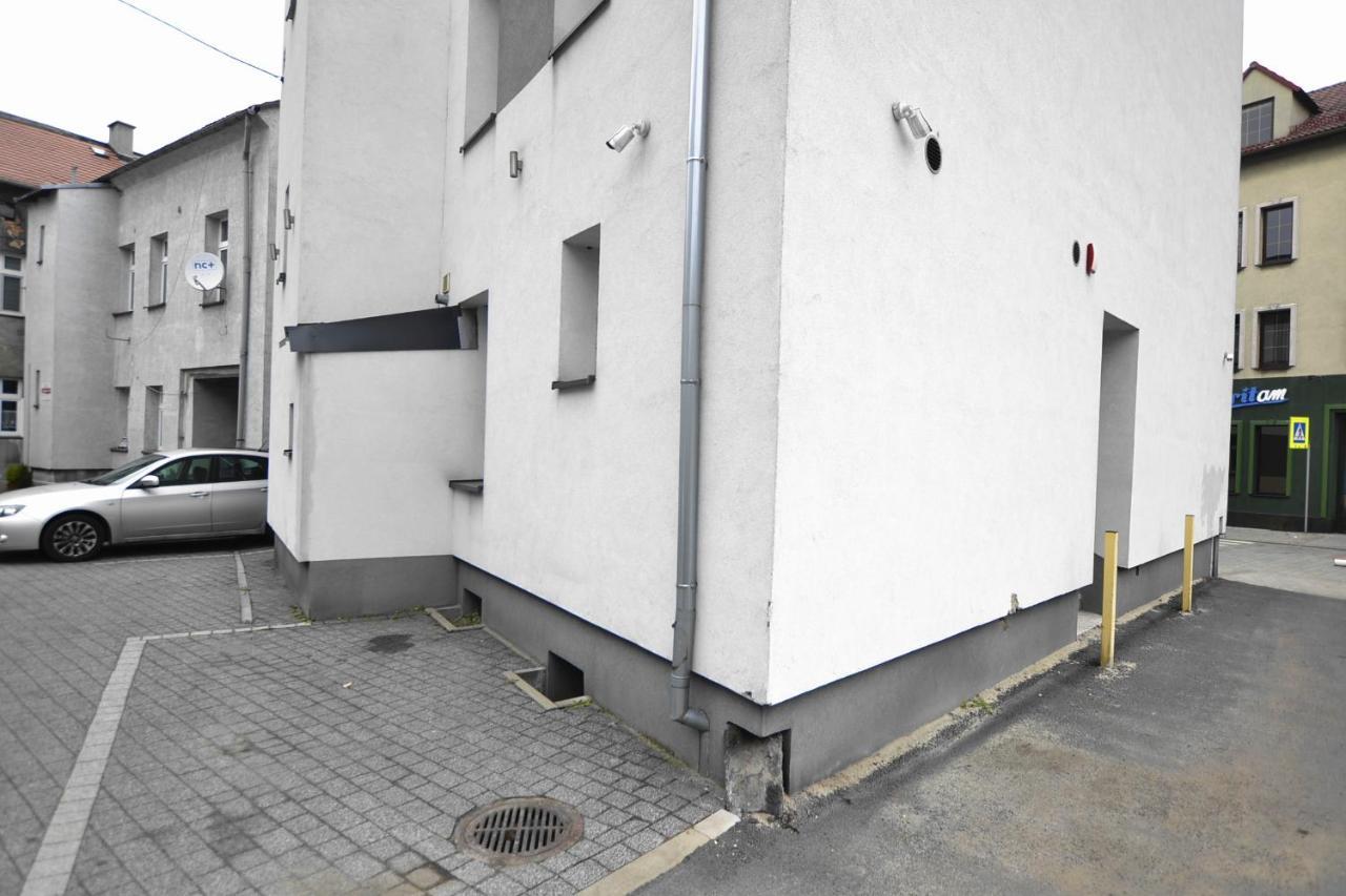 Apartament Platynowy - Centrum Gliwic Z Parkingiem 格利维采 外观 照片